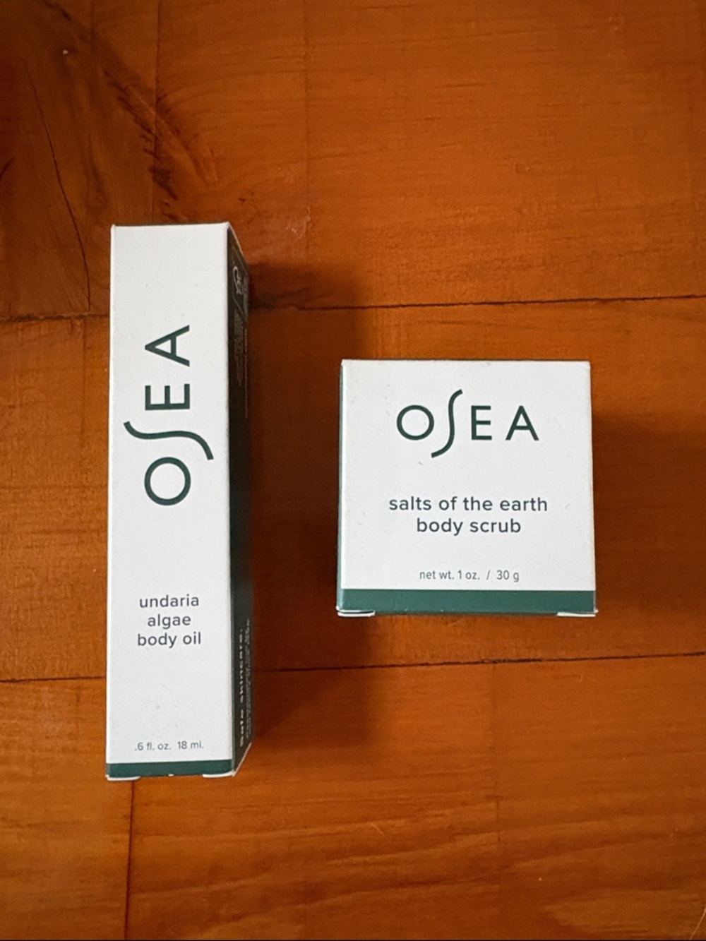 OSEA Sea Salts of the Earth Body Scrub & Undaria Algae Body Oil